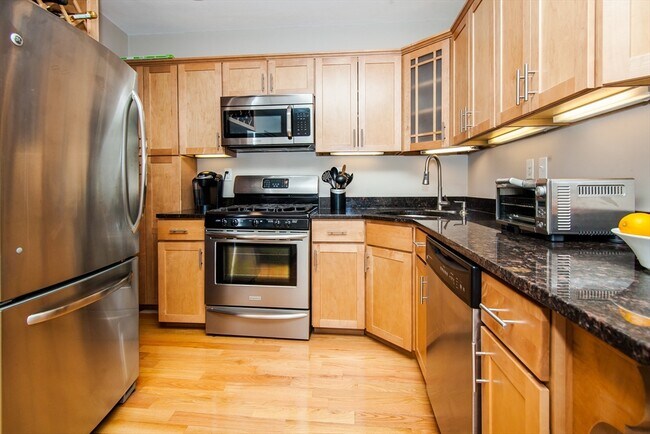 Photo - 10 Dwight St Unit 2