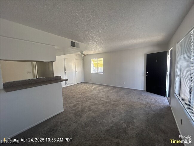 Building Photo - 4220 Solteros St Rental