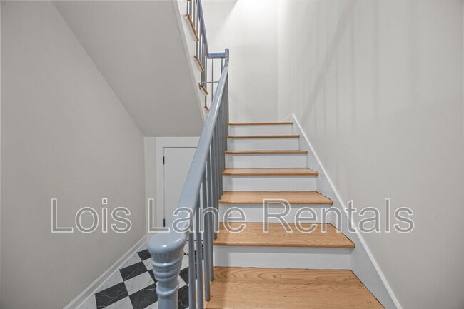 Photo - 12 Elliott St