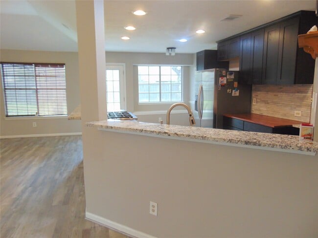 Photo - 1809 Edinburg Ave