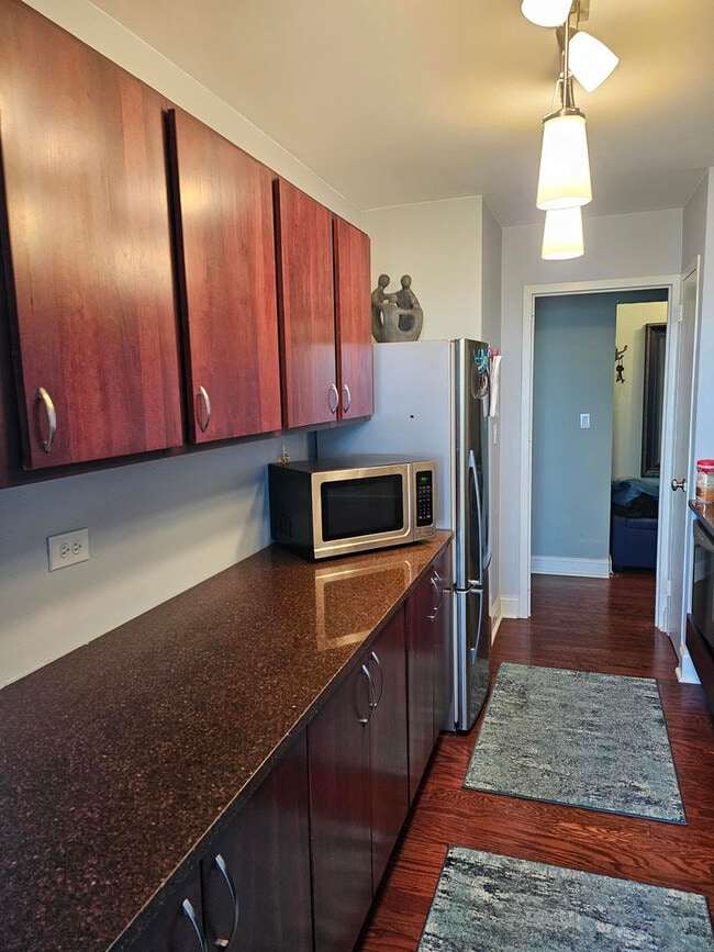 Photo - 6301 N Sheridan Rd Unidad 21L