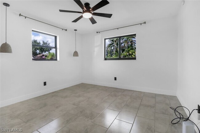 Photo - 18659 Sarasota Rd