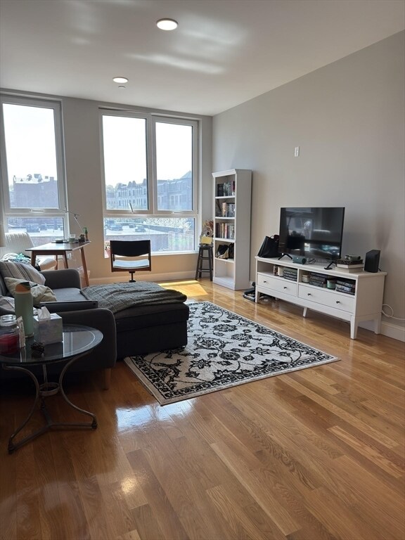 Photo - 10 Taber St Unit 304
