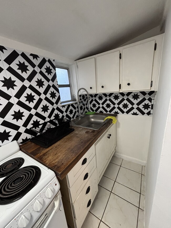 Photo - 6334 SW 35th St