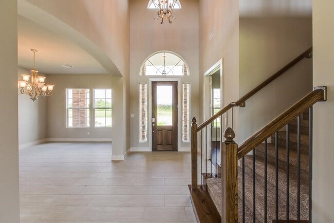 Photo - 76 Palmero Way