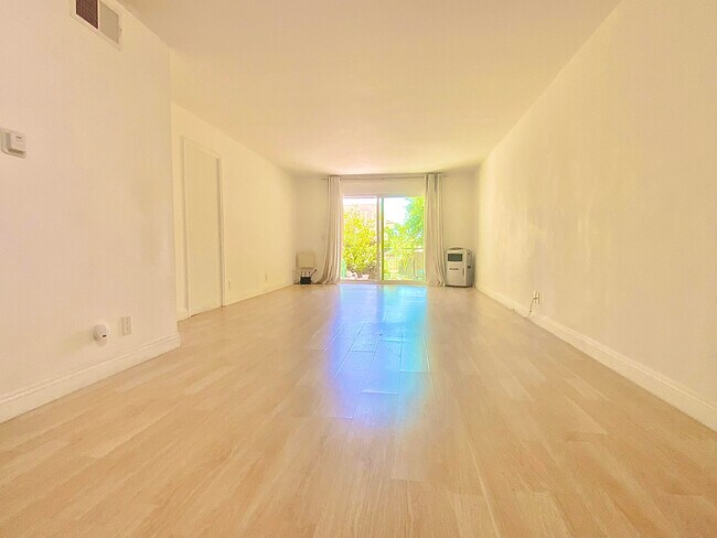 Photo - 6459 Kanan Dume Rd Unit Malibu Garden Condo