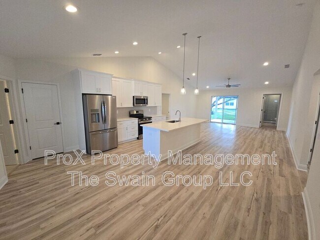 Photo - 803 Allison Pl