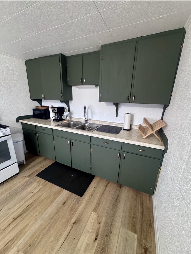 Photo - 162 Fremont Lake Rd