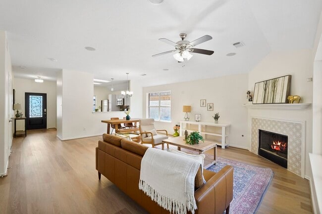 Photo - 22015 Bronze Leaf Dr