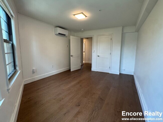 Photo - 1200 Massachusetts Ave Unidad 213