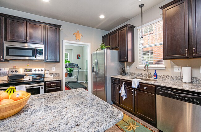 Photo - 2808 Church St