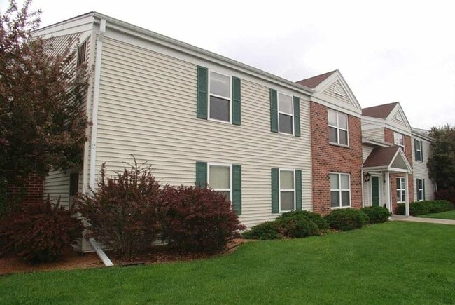 Building Photo - Southview Park Apartments