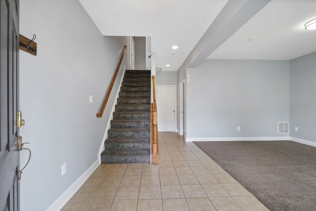 Photo - 3 BEDROOM, 4 BATHROOM TOWNHOME AVAILABLE MARCH 1STNOW AT SUMMERFIELD RESIDENCES AT VICTORY PROMEN...