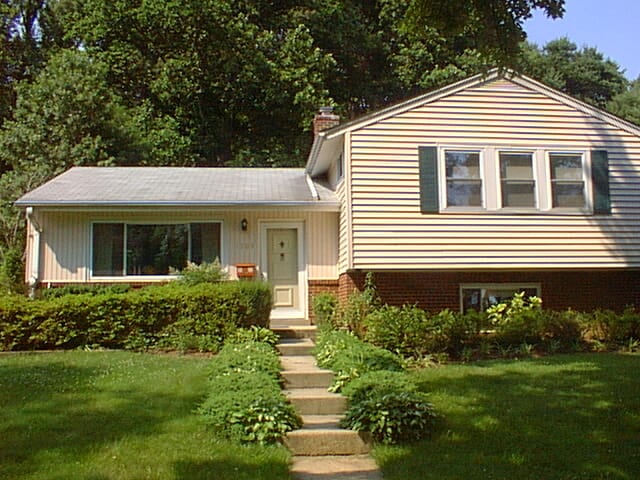 Photo - 1705 Woodman Ave Casa
