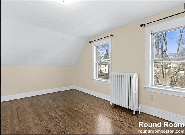 Photo - 53 Henderson St