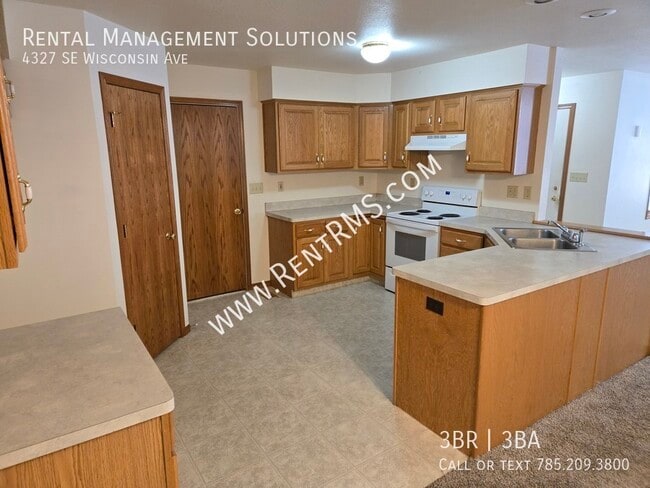 Photo - 4327 SE Wisconsin Ave