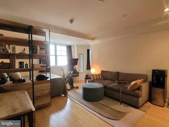 Photo - 1701 Locust St Unit 1917