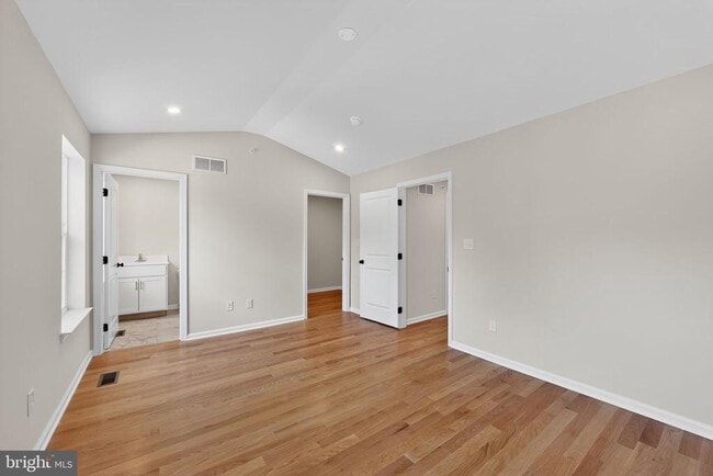 Photo - 1 N Girard Terrace