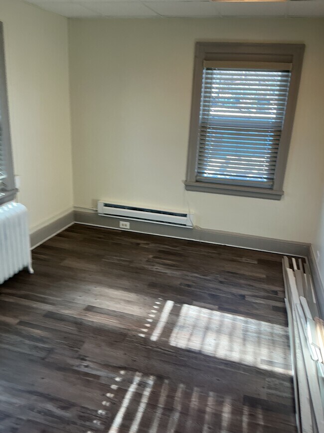 Photo - 1826 E 8th St Unit A