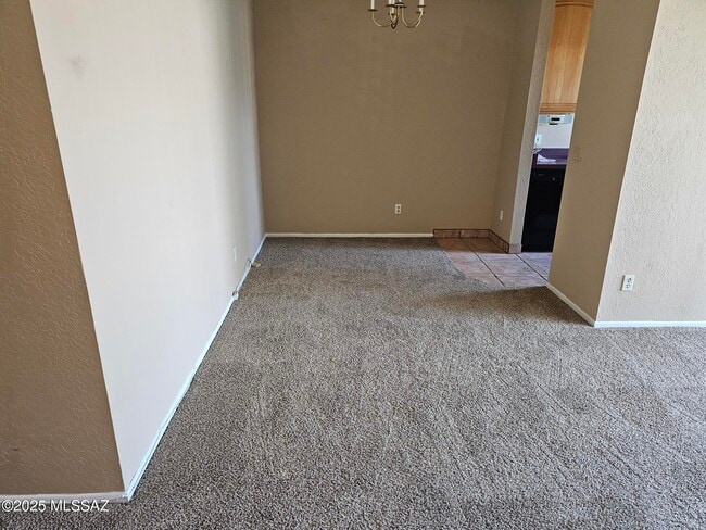 Photo - 820 S Langley Ave Unit # 204