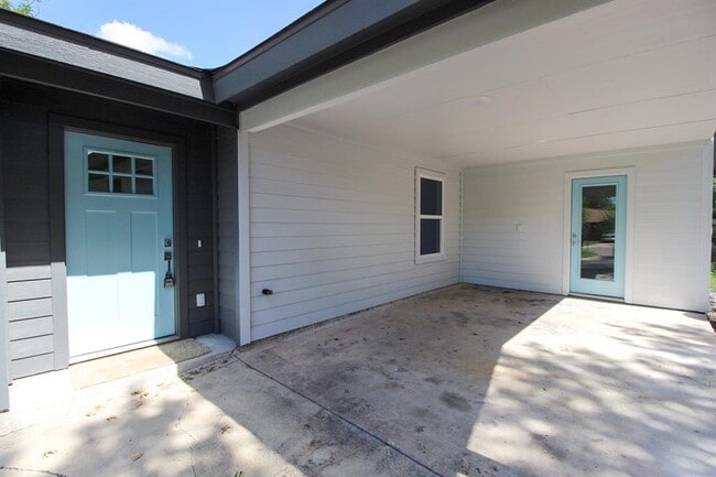 Photo - 1100 Monte Vista Dr