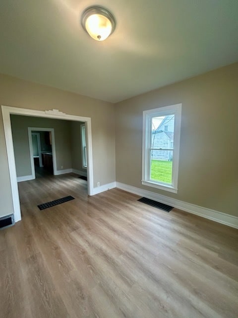 Photo - 121 Broad St