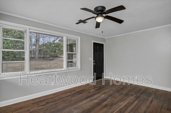 Photo - 3300 Margrave Rd Unit B
