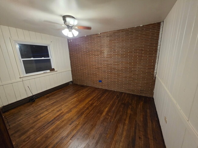 Dining Room - 2142 Western Ave