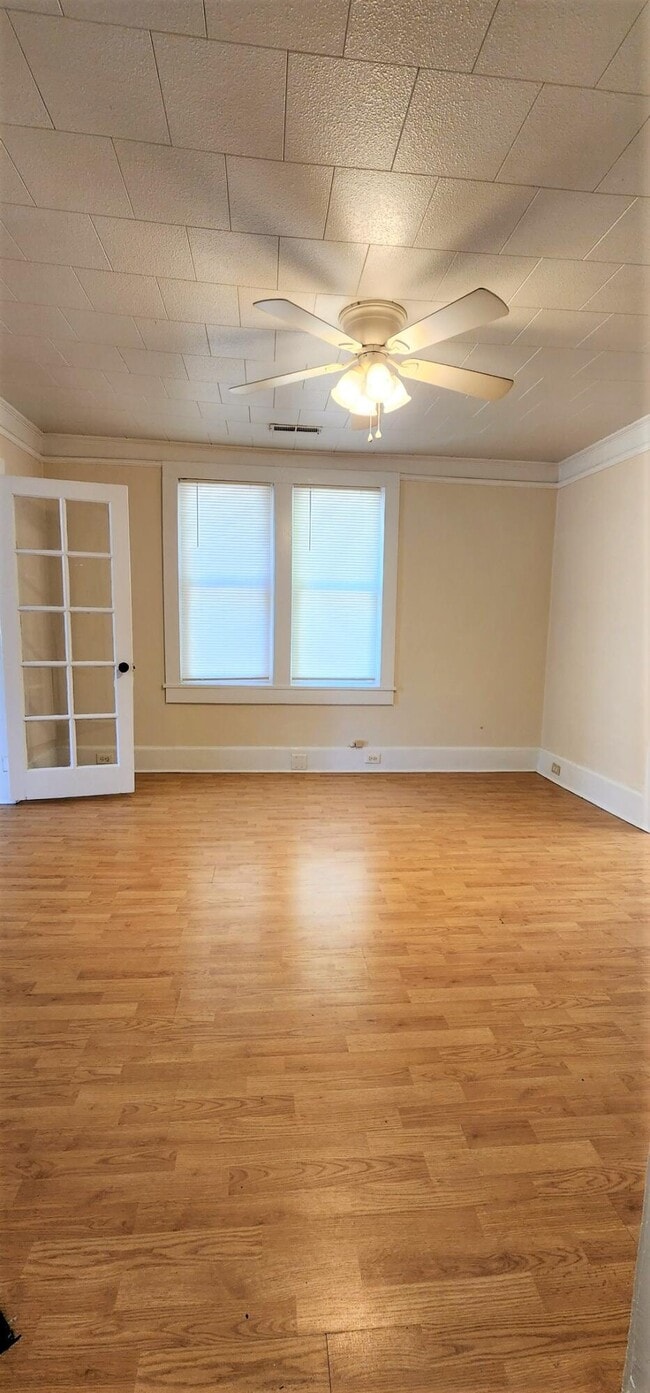 Photo - 413 N Magnolia St