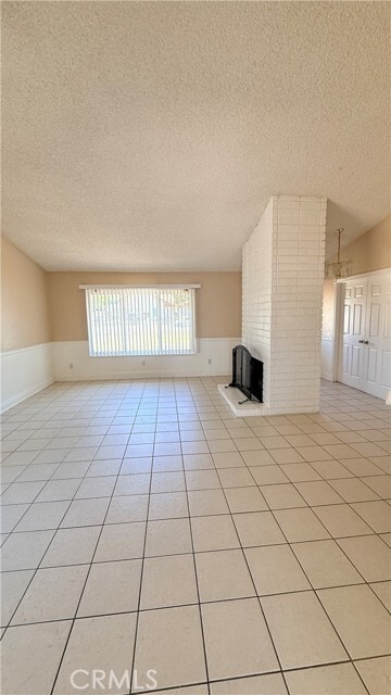 Photo - 10275 Banyan St