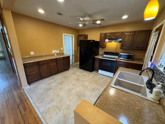 Photo - 1173 Seminole Dr