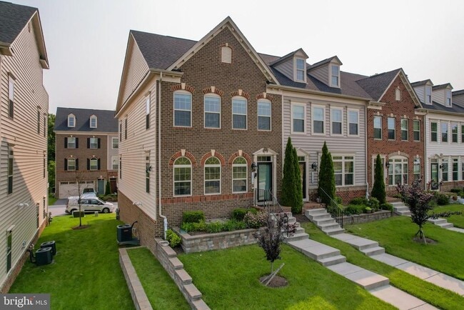 Photo - 10536 My Girl Pl Townhome