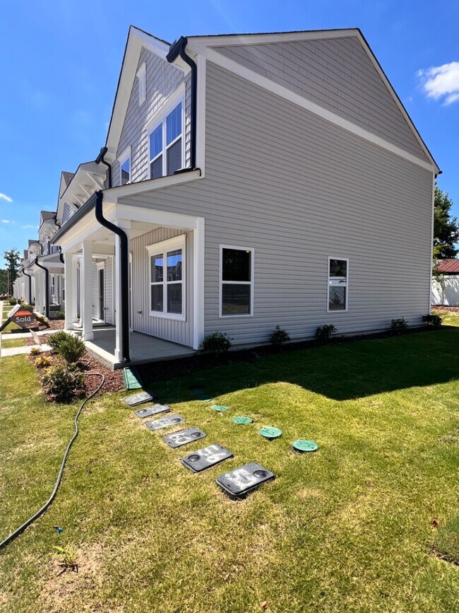 Photo - 52 Camel Crazies Pl