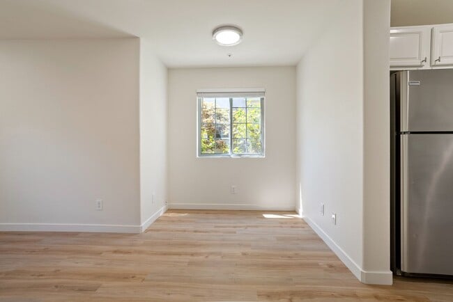 Photo - Downstairs 1 bedroom apartment with small patio and additional storage Unit 3372 #1