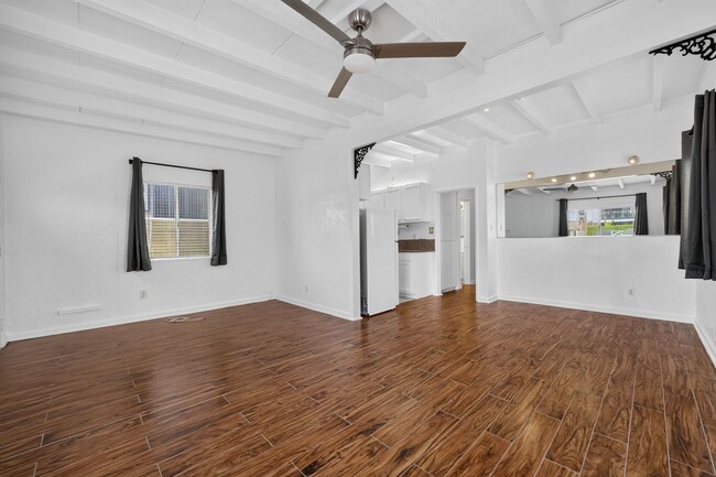 Photo - 1815 W Balboa Blvd Unit A