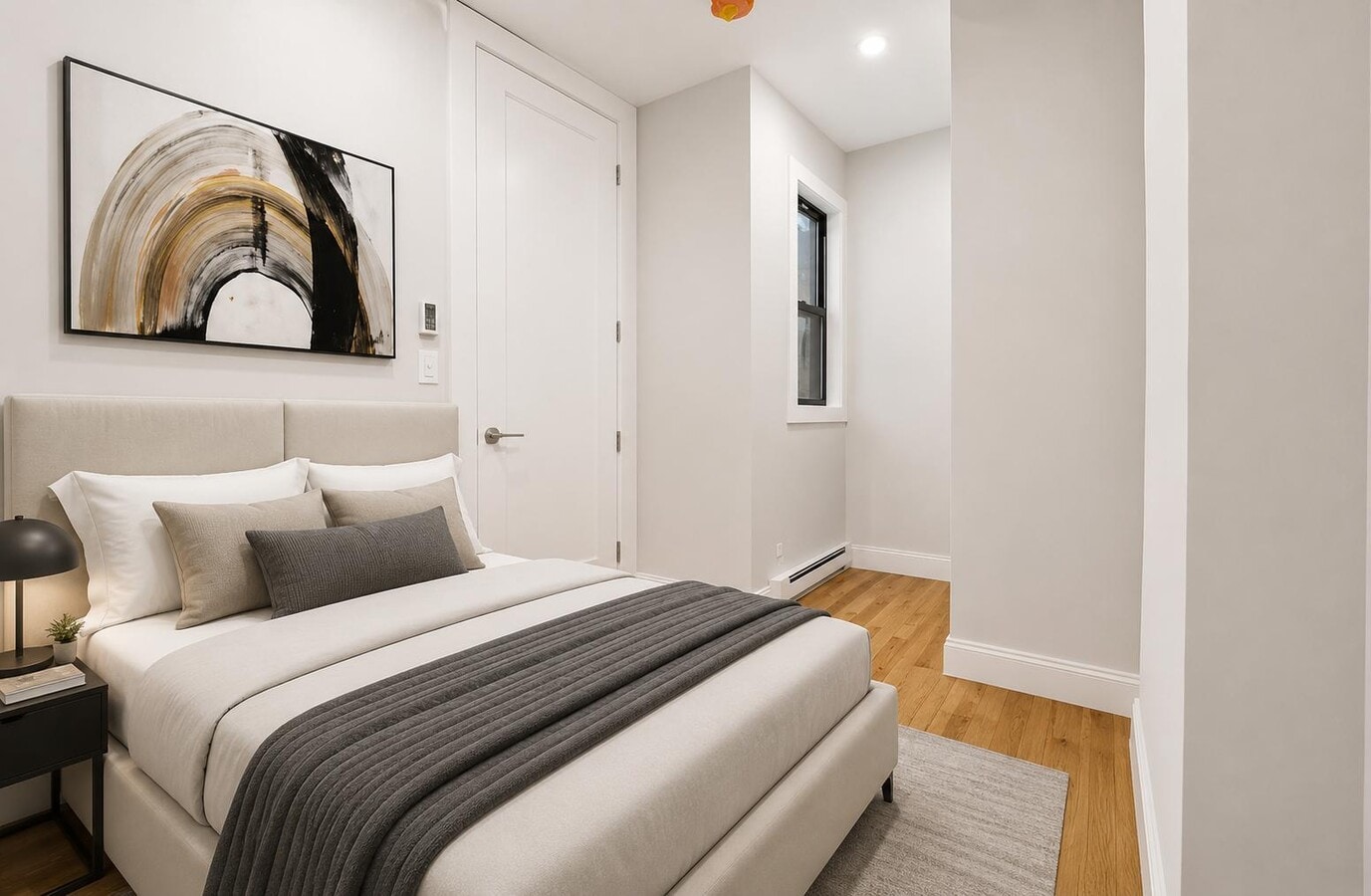 Photo - 427 E 80th St Unidad 4D