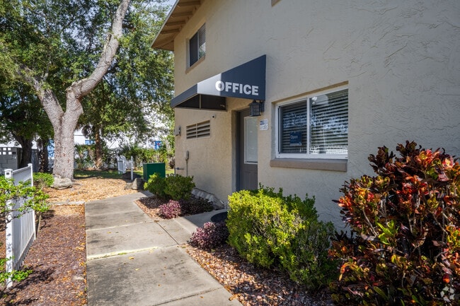 Leasing Office