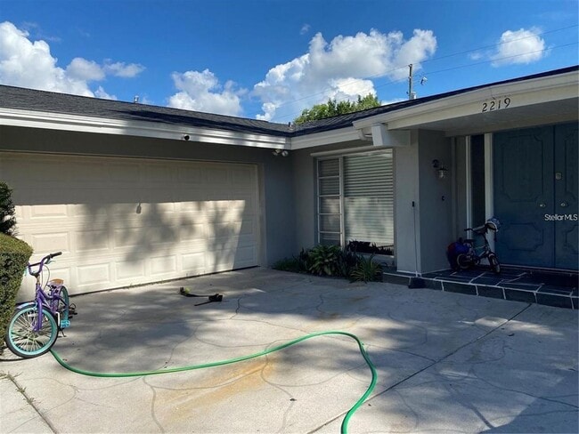 Photo - 2219 St Charles Dr