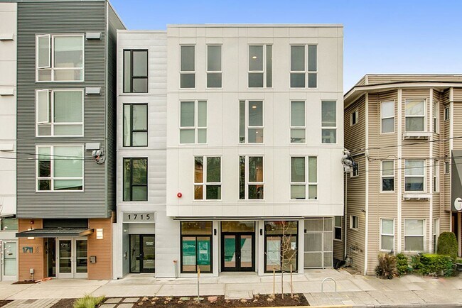 Photo - Seventeen Fifteen