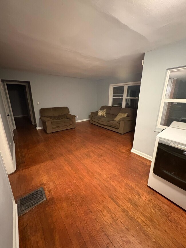 Photo - 3668-3674 Karwin Dr Unit 3672