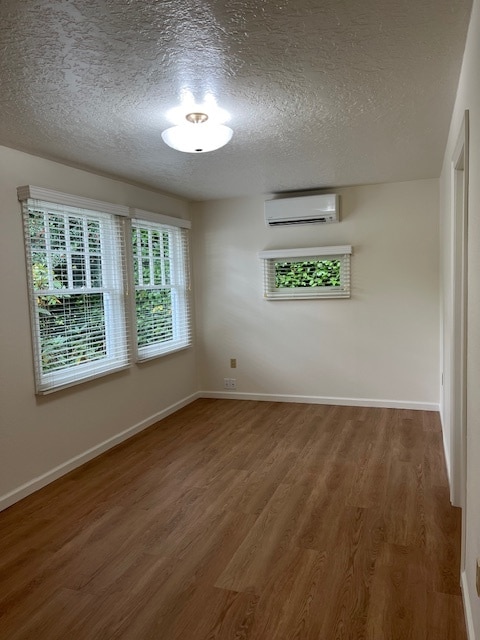 Photo - 4508 NW Lincoln Ave