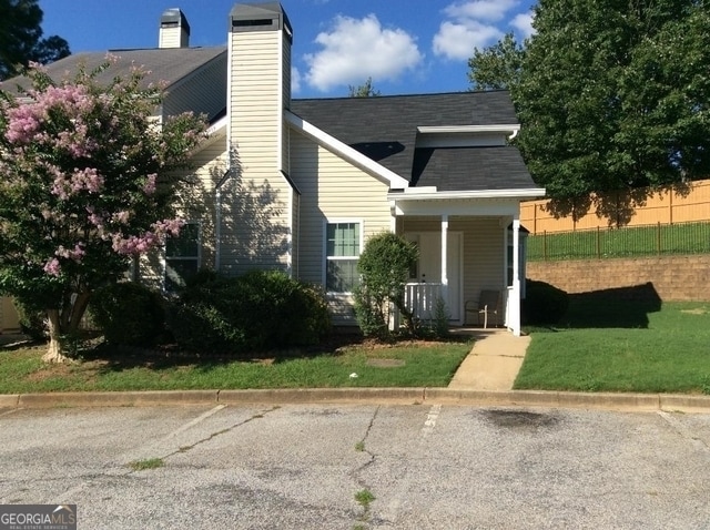 Building Photo - 5987 Sherwood Trace