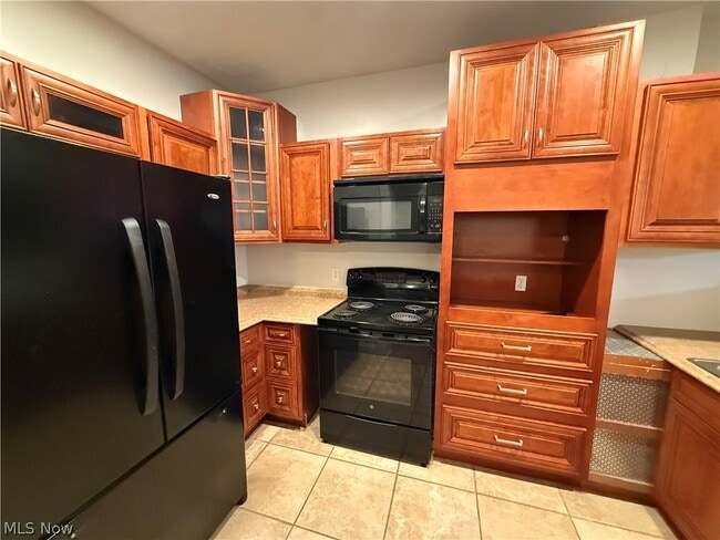 Photo - 10806 Clifton Blvd Unit West