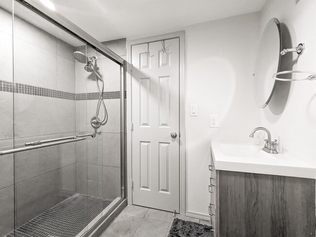 Photo - 2306 Addison Rd