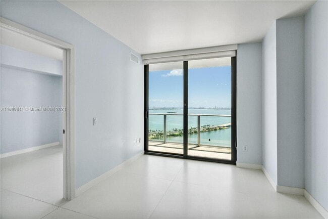 Photo - 501 NE 31st St Unit 3405