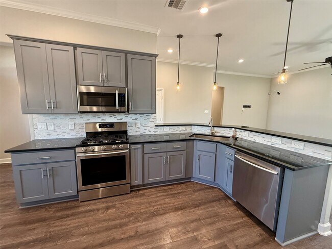 Photo - 9206 Anna St