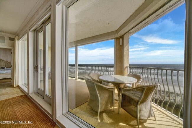 Building Photo - 120 Serenata Dr Unit #334