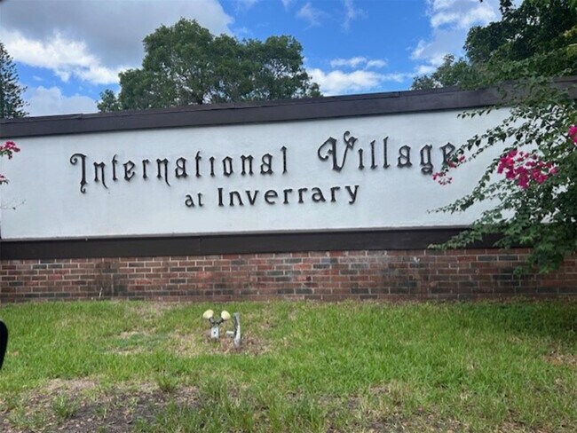 Photo - 3720 Inverrary Dr Unit 1T