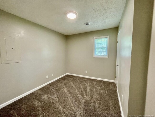 6405 Lorell Ct