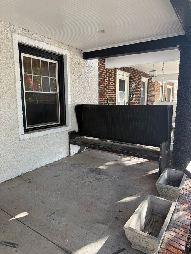 Photo - 3 Bedroom 1.5 bath Fan home for rent